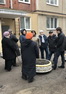 Депутат Евгений Чернов встретился с жителями дома №40/60 по ул. Рабочая