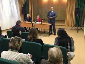 Дмитрий Кудинов провел очередное обсуждение вопросов безопасности школьников