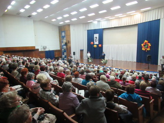 Дмитрий Кудинов принял участие в мероприятии, посвященном Международному дню пожилых людей