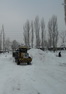Олег Мастрюков выделил технику для уборки снега на территории школы № 48 и лицея № 50