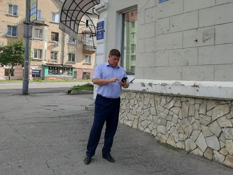Сергей Агапов оценил доступность услуг связи в Заводском районе
