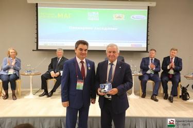 Председатель Саратовской городской Думы Виктор Малетин принял участие в работе XXVI сессии Международной Ассамблеи столиц и крупных городов