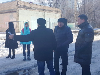 Александр Бондаренко принял участие во встрече с инициативным жителем Ленинского района