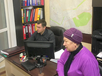 На встрече с депутатом жители Кировского района обсудили вопросы ЖКХ