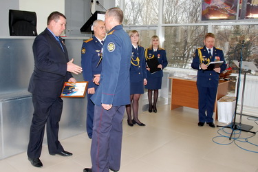 Александр Янклович поздравил личный состав сотрудников Саратовского управления по конвоированию с профессиональным праздником