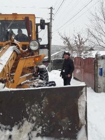 При помощи городского депутата произведена очистка частного сектора от снега