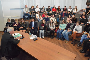 Председатель городской Думы Виктор Малетин встретился со студентами Саратовского госуниверситета