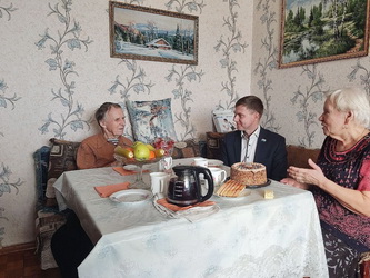 Алексей Сидоров встретился с жителем блокадного Ленинграда