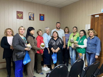 Депутаты Саратовской городской Думы поздравили саратовцев с наступающей Пасхой