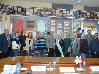 Журналисты и технические специалисты СМИ, аккредитованные при Саратовской городской Думе на 2023 год, получили удостоверения