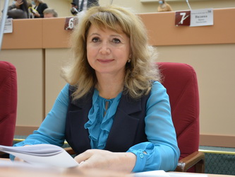 Елена Перепелицина прокомментировала повышение заработной платы тренерскому составу