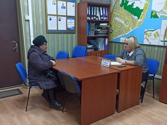 Марина Евсюкова провела прием граждан своего избирательного округа