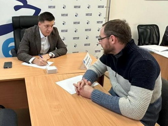 Жители Ленинского района обратились к Александру Бондаренко за консультацией по вопросу инициативного проекта